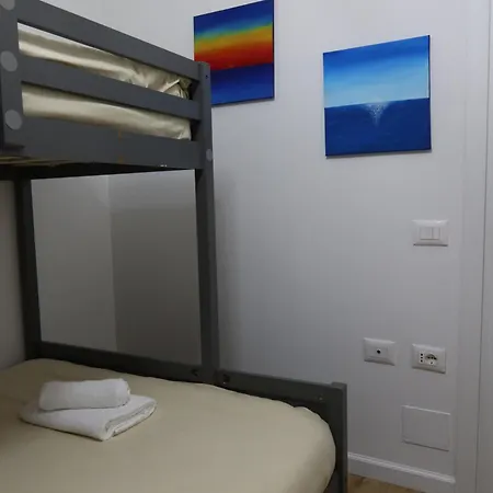 Apartment Spacious With Balcony And Tirana
